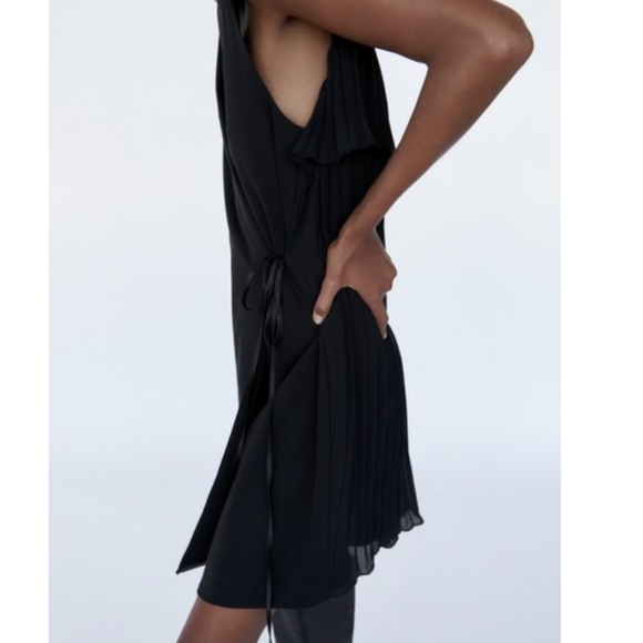 NWT ZARA Black Pleated Wrap Dress - Picture 4 of 5